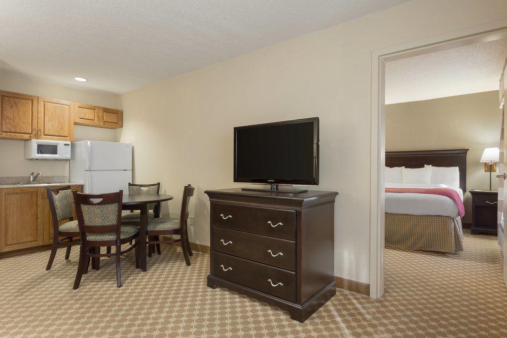 Country Inn & Suites By Radisson, Tuscaloosa, Al מראה חיצוני תמונה