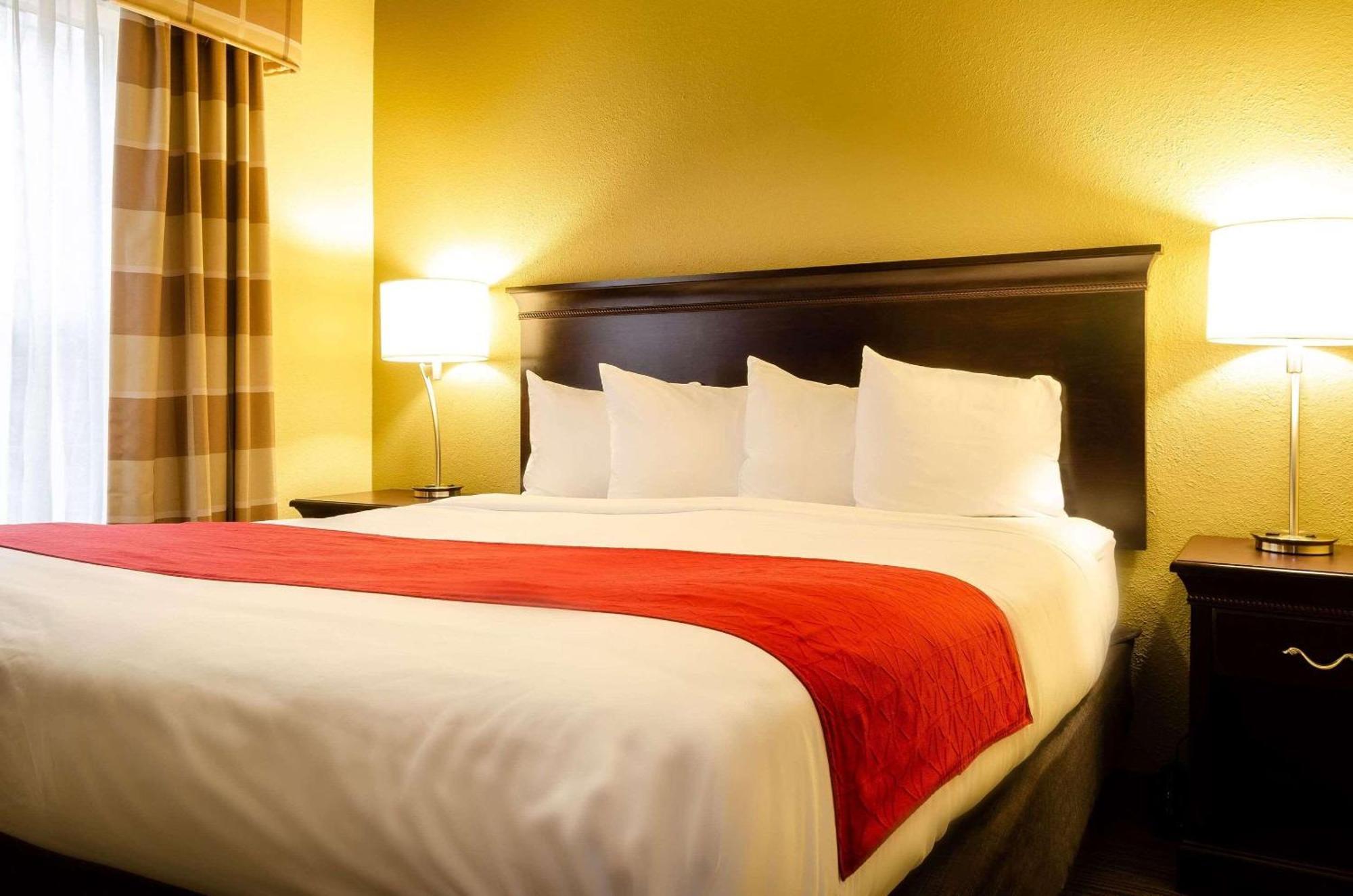 Country Inn & Suites By Radisson, Tuscaloosa, Al מראה חיצוני תמונה