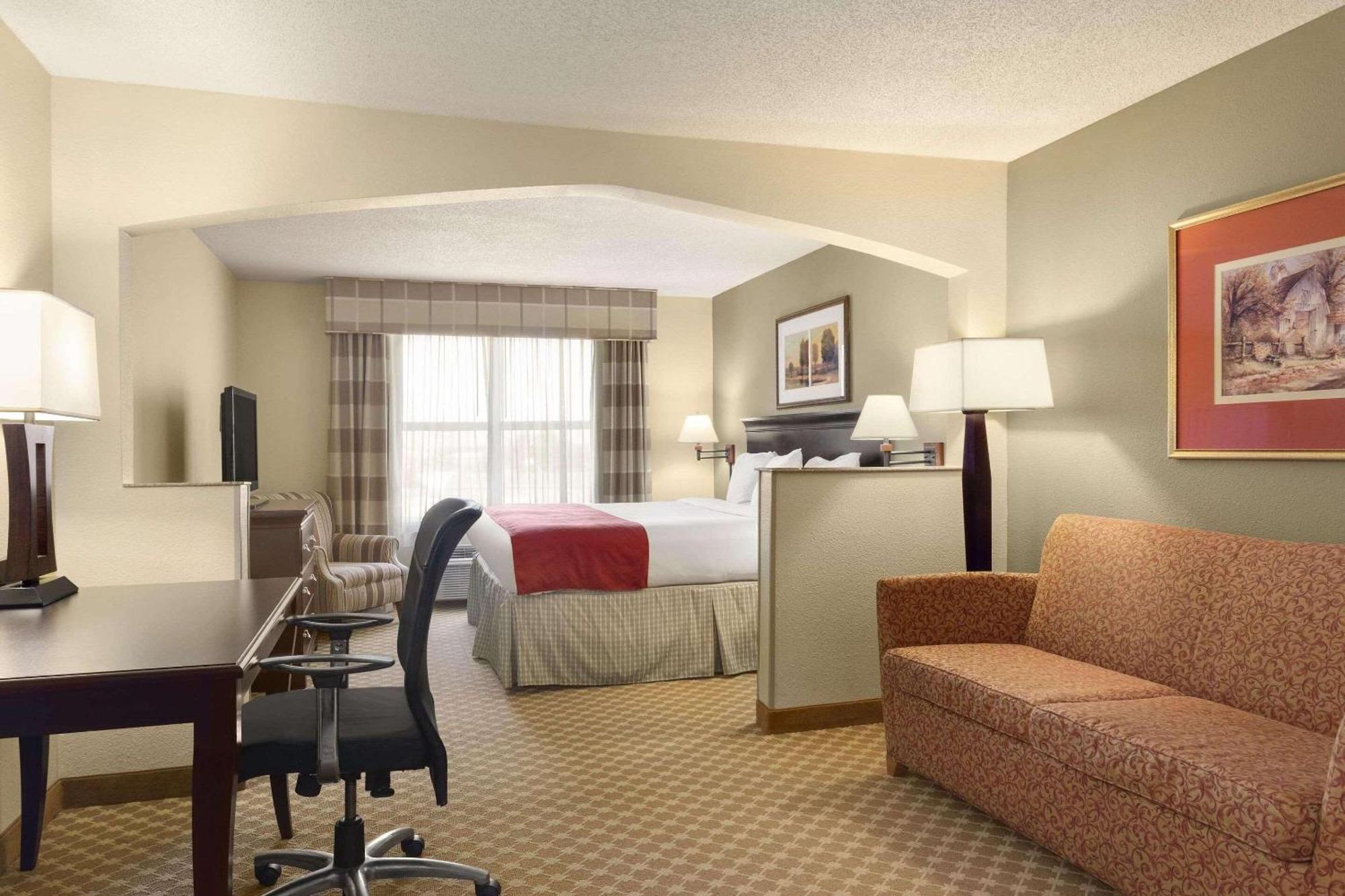 Country Inn & Suites By Radisson, Tuscaloosa, Al מראה חיצוני תמונה