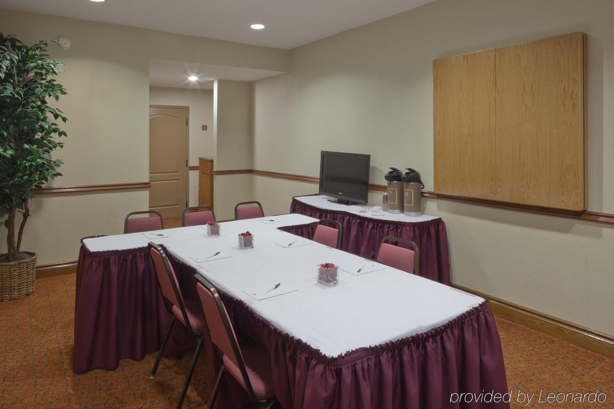 Country Inn & Suites By Radisson, Tuscaloosa, Al מראה חיצוני תמונה